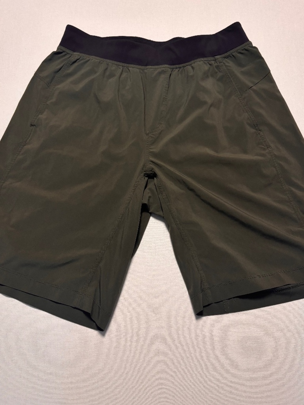 Mens Lululemon Green Athletic Shorts Size 34